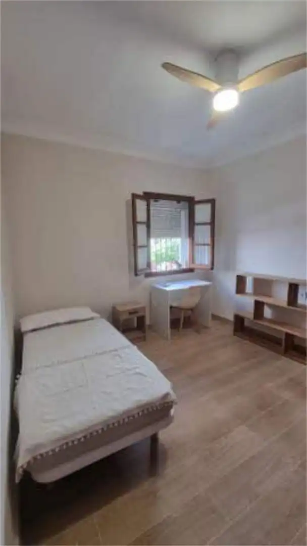 Piso en Triana - Foto 3