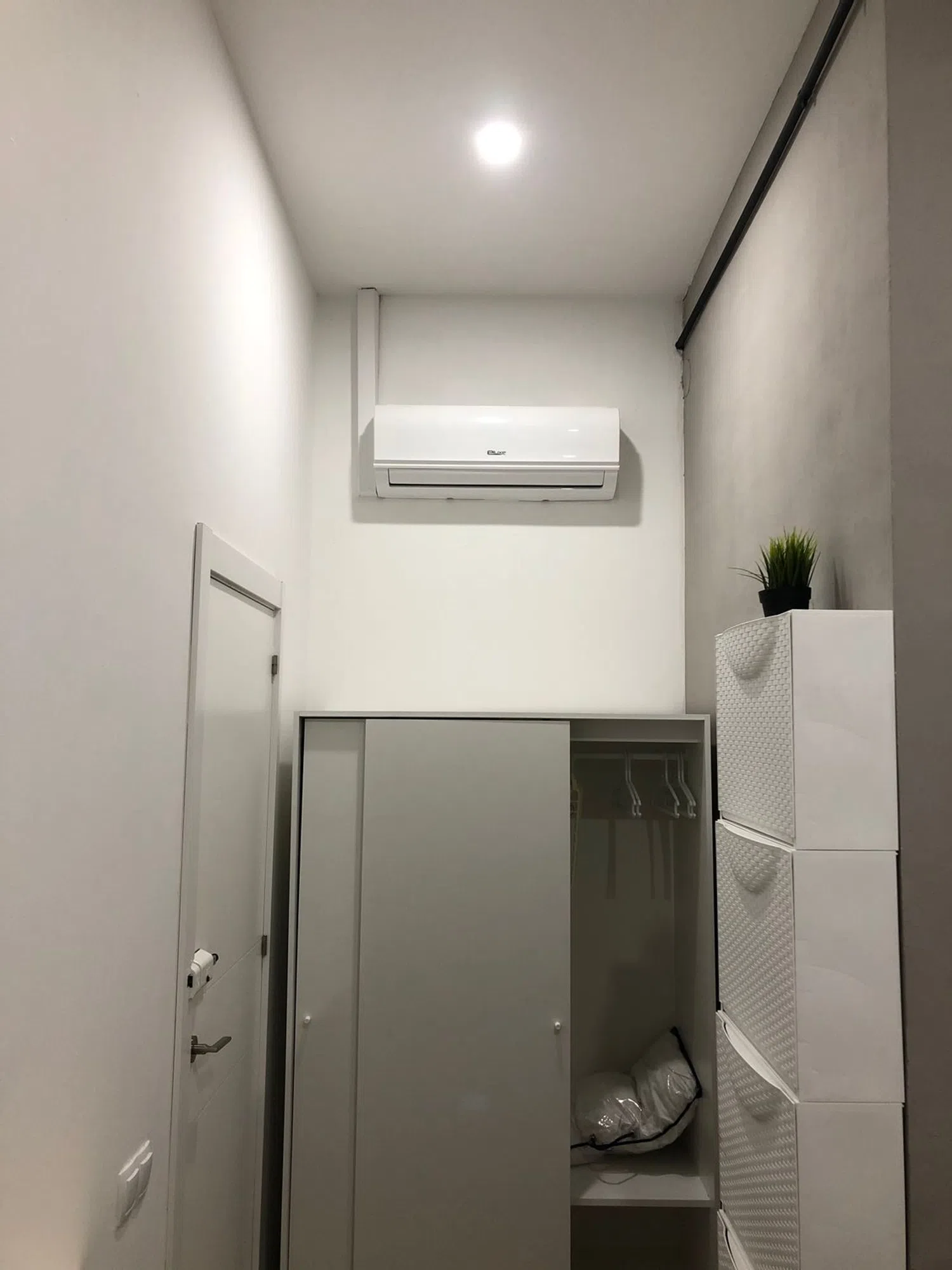 Estudio en calle de Coll i Vehí, 122 - Foto 8