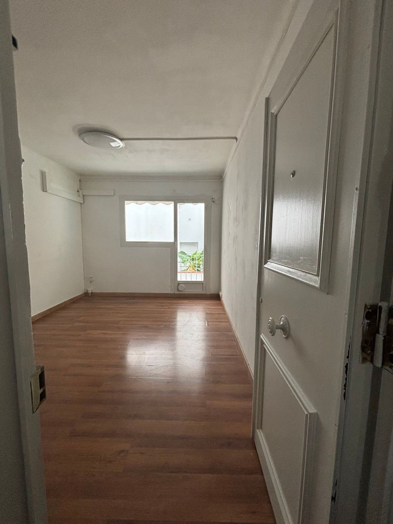 Piso en calle de Josep Sangenís, 50 - Foto 1