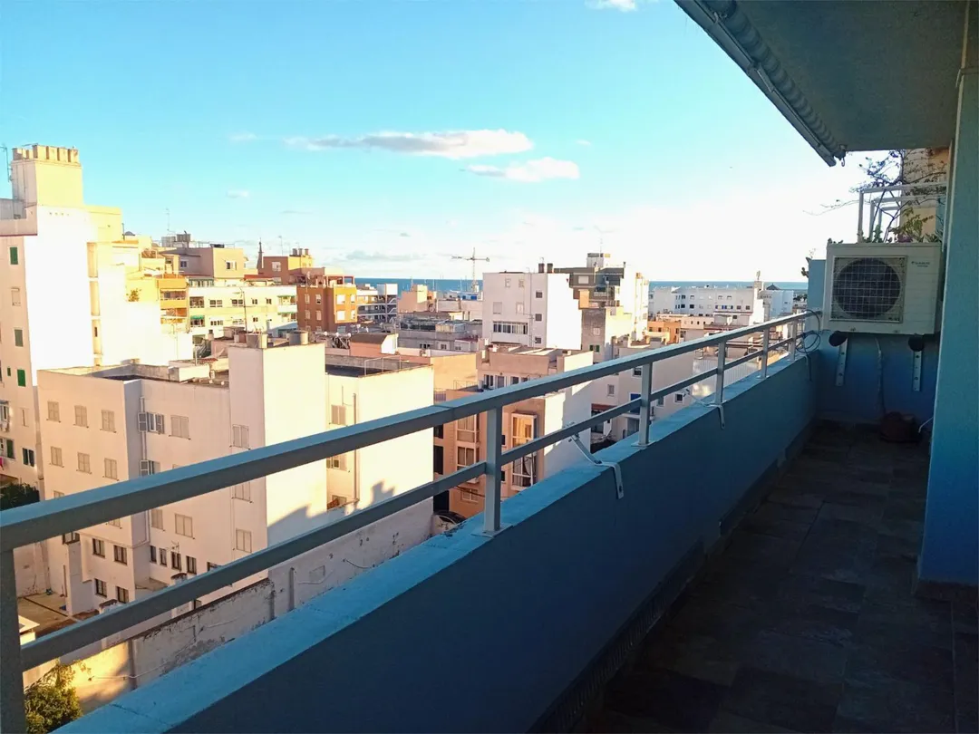 Piso en  Carrer de Monterrey 6 - Foto 2