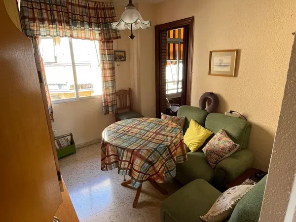 Piso en Calle Blas de Lezo, 8, Los Castillejos - La Trinidad - Foto 4
