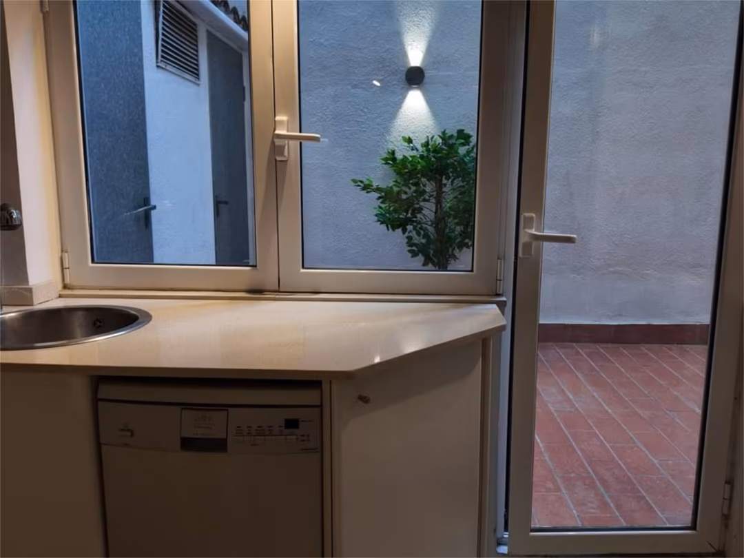 Piso en  Carrer del Consell de Cent 266 - Foto 10