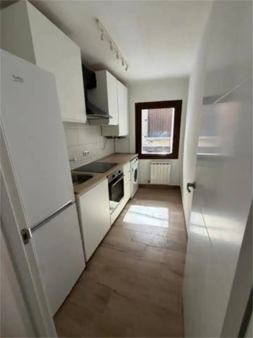 Apartamento en Centro del pueblo - Foto 6
