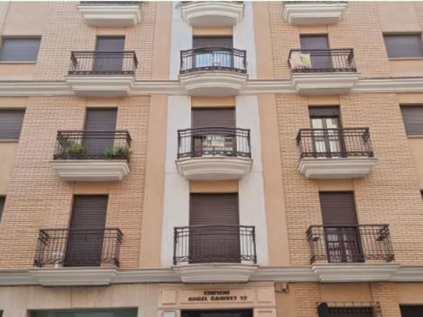 Piso en calle Ángel Ganivet, 12