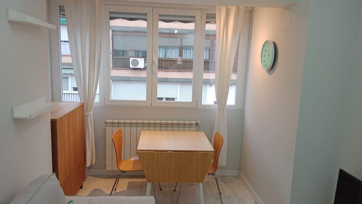 Piso en calle de Álava, 7 - Foto 3