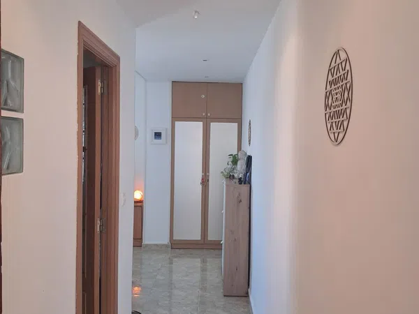 Piso en Avenida Neptú, 15 - Foto 4