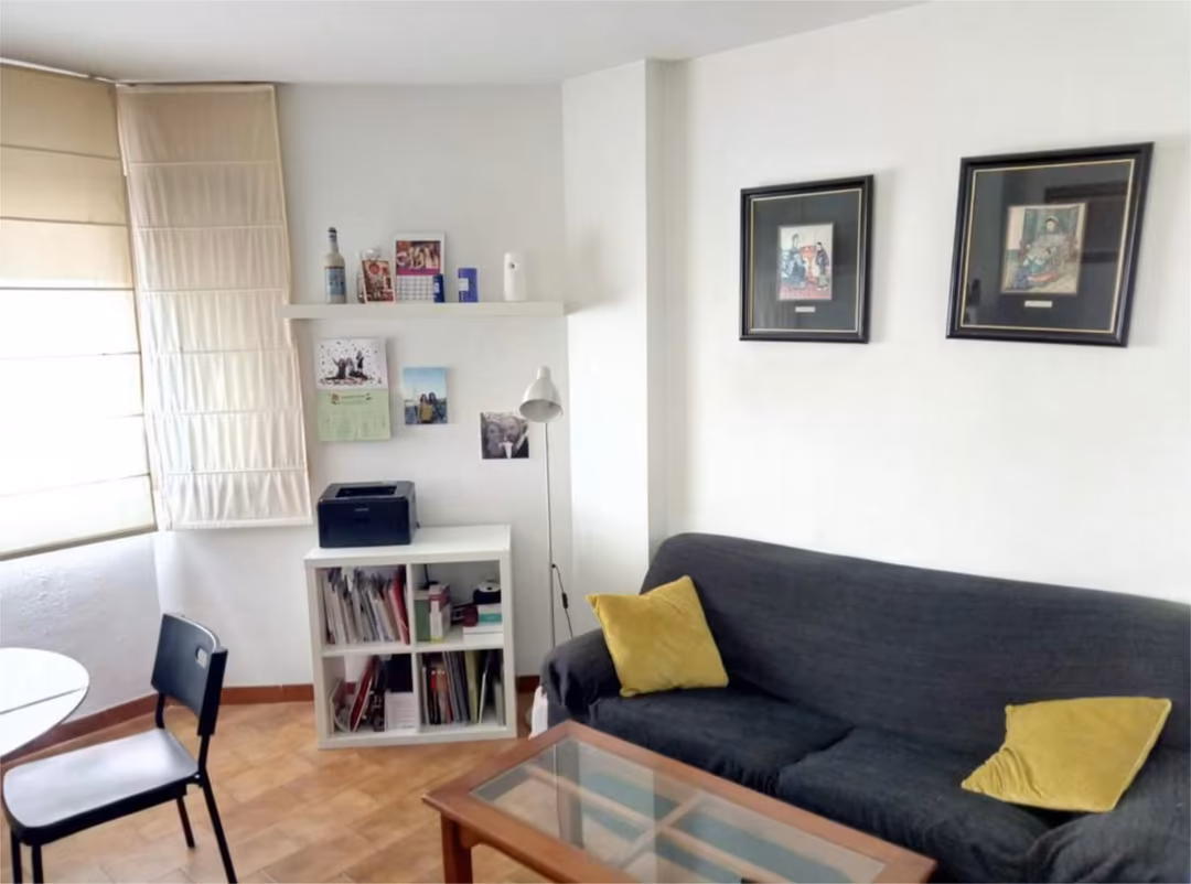 Apartamento en  Calle Castillo de Aroche 1