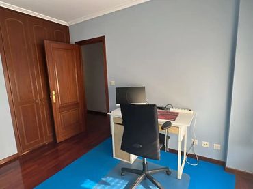 Piso en  Avenida de Emilio Martínez Garrido 9 - Foto 8