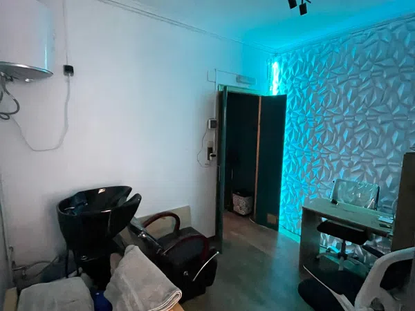 Peluquería en Ensanche-Diputación - Foto 2