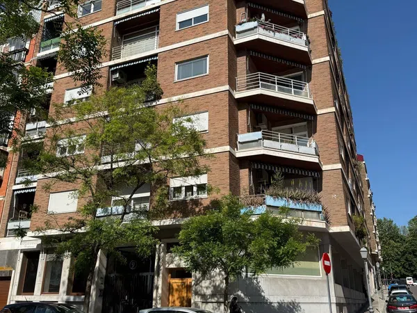 Piso en calle de Moreto, 9