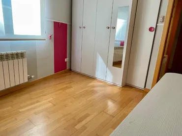 Piso en  Carrer del Pont de Suert 1 - Foto 8