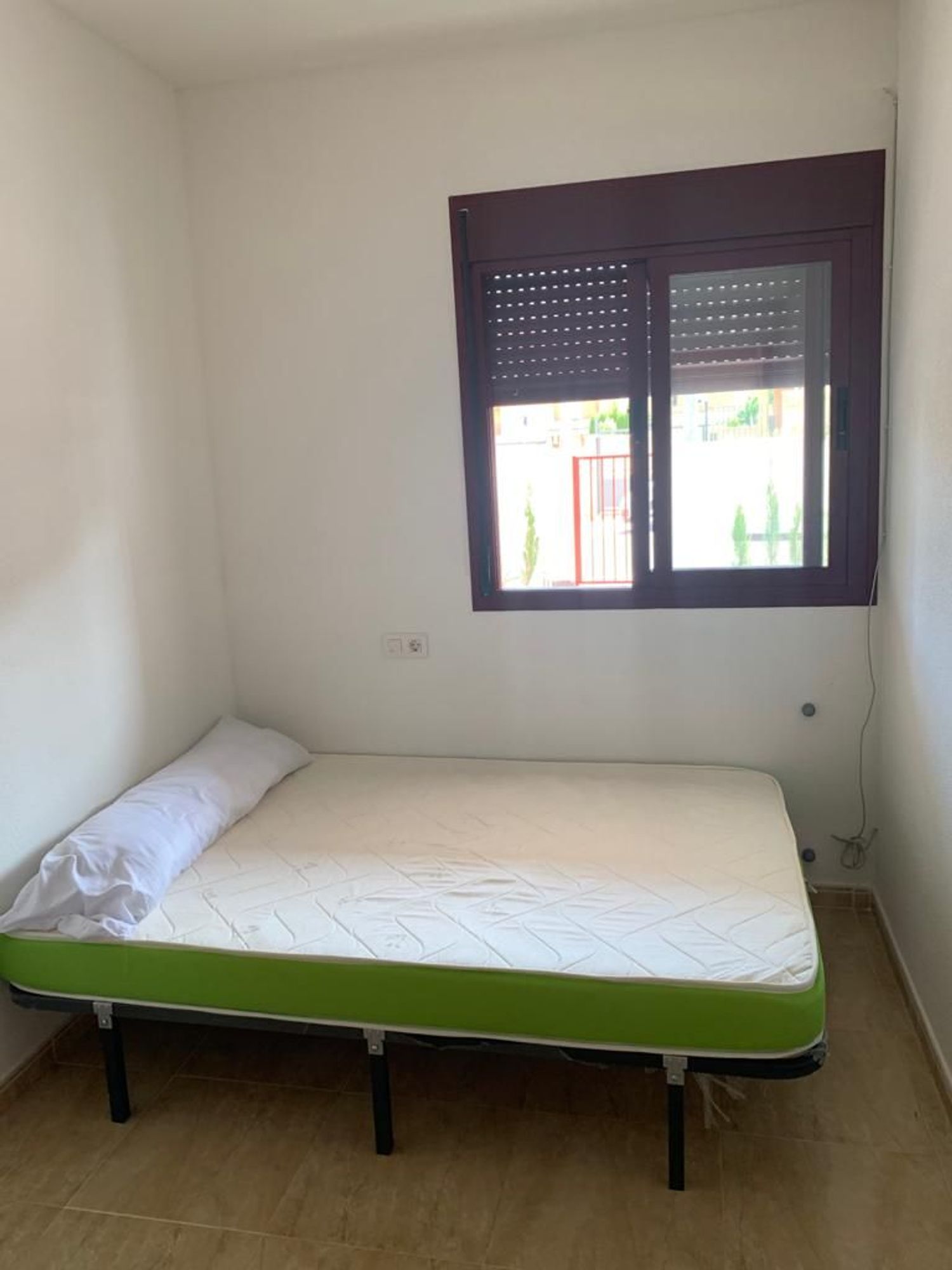 Chalet adosado en calle Boja Blanca, 5 - Foto 2