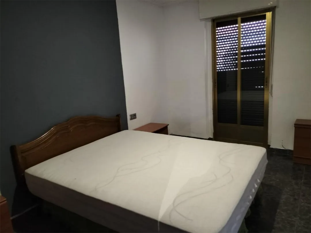 Piso en  Carrer Esperidion Porta Requesens 53 - Foto 9