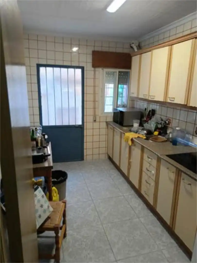 Chalet en barrio - Foto 5