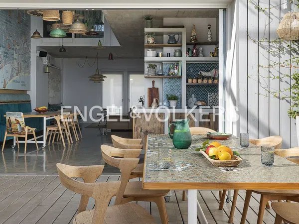 Chalet adosado en Calle de Josep Serrano - Foto 6