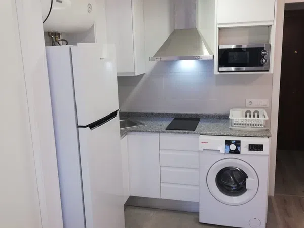 Estudio en Calle de la Florista, 138, Ciutat Fallera - Foto 1