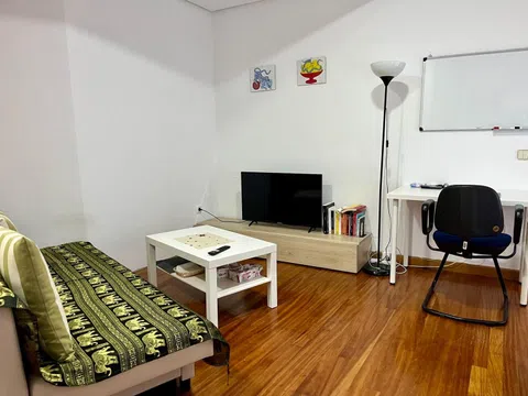 Piso en calle montserrat, 14