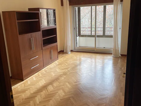 Piso en calle Fobos, 21