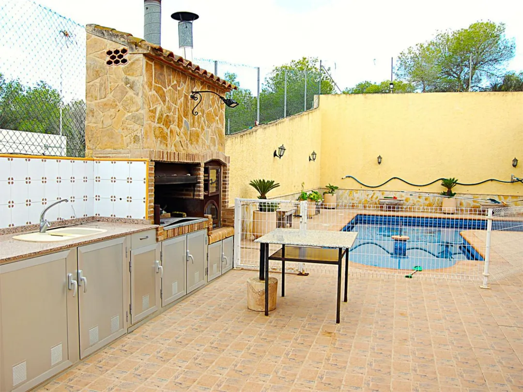 Chalet en  Urbanización la Pinada 37 - Foto 7