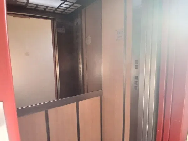 Piso en Calle de Tarragona, 29, Ciudad Jardín - Parque Roma - Foto 12