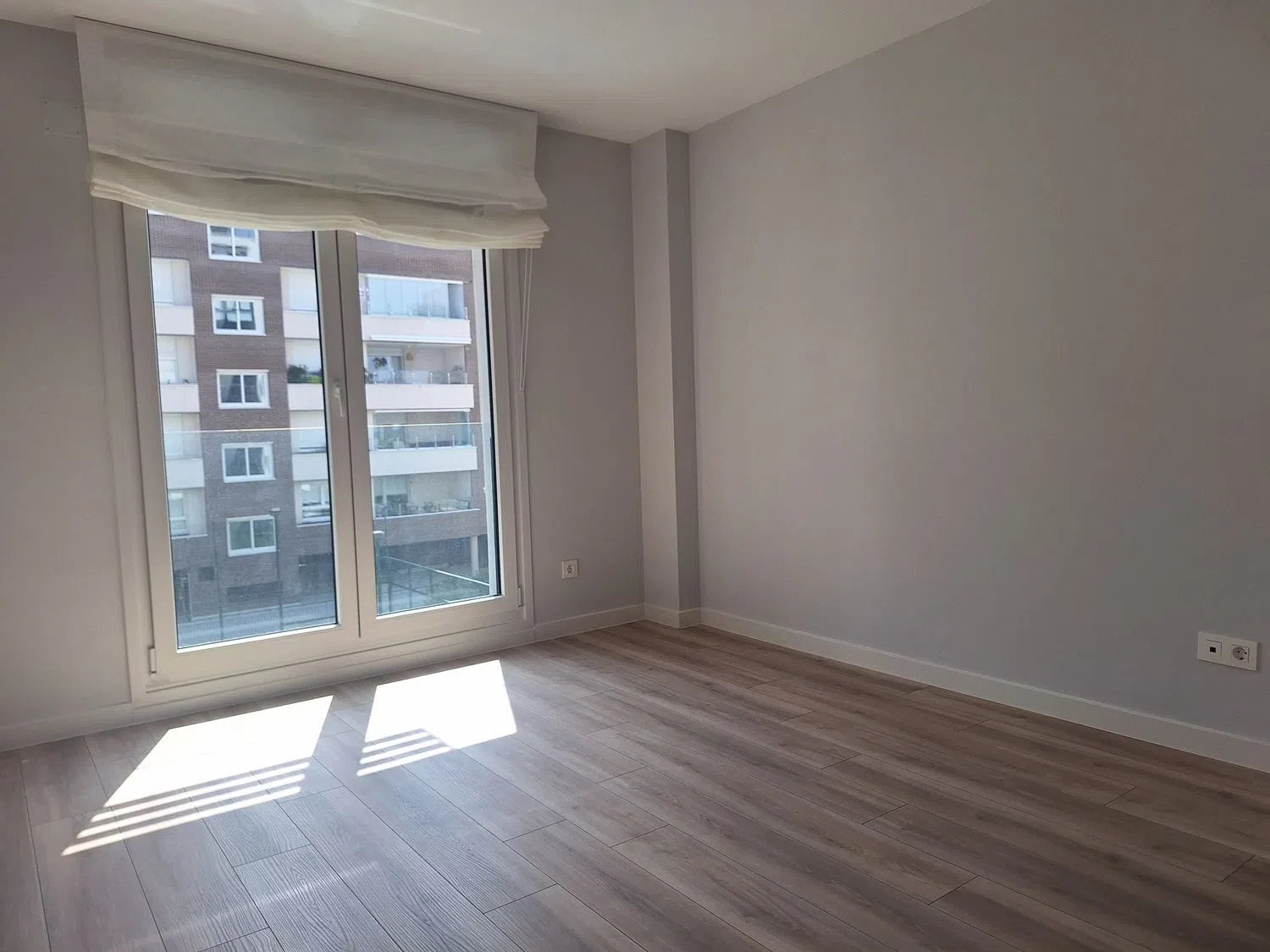 Piso en Barrio Alameda de Osuna - Foto 1
