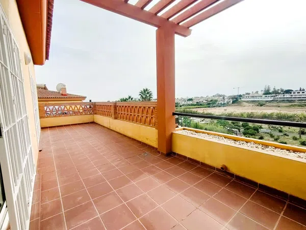 Chalet adosado en Calle del Lago, 14 - Foto 6
