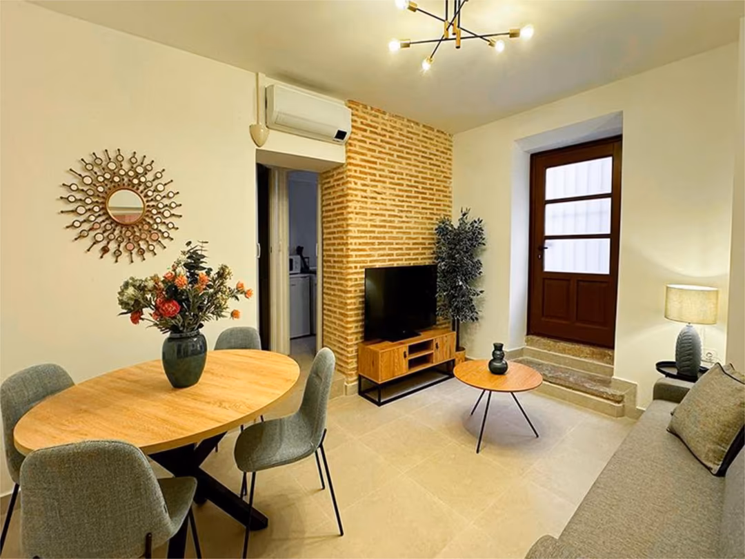 Apartamento en  Calle Marqués de Falces 9