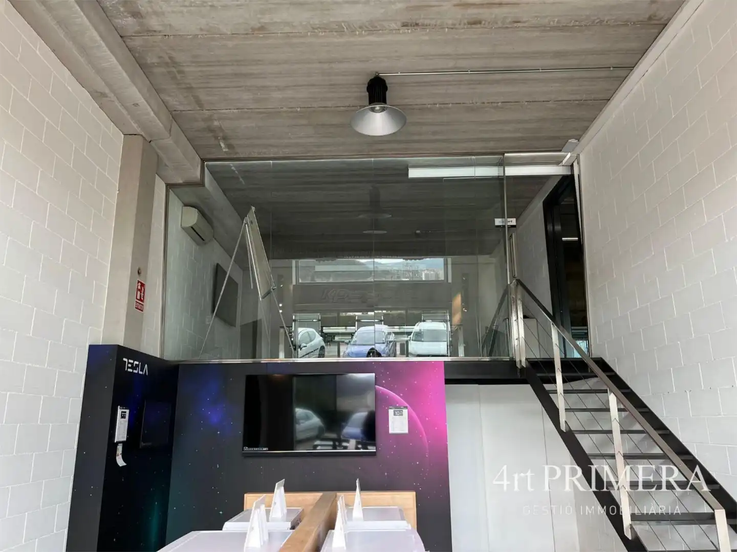 Local comercial en  Carrer Apel·les Mestres 1 - Foto 8
