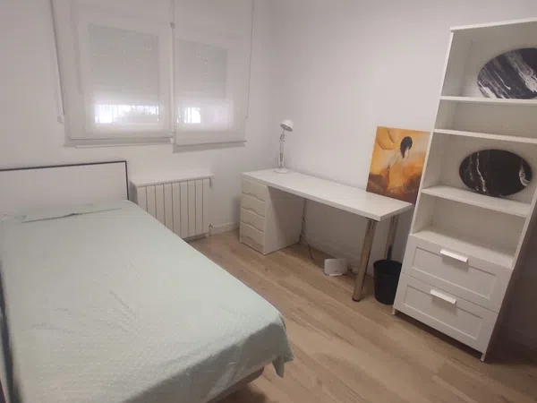 Casa independiente en Barrio Oliver - Foto 4