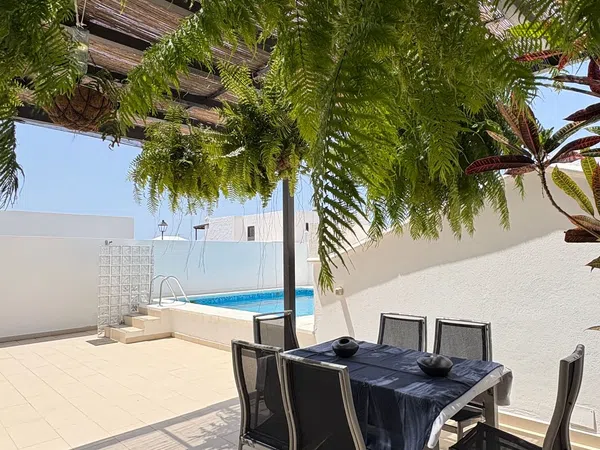 Casa o chalet independiente en Albeniz, 6, Tahiche, Tahiche - Foto 1