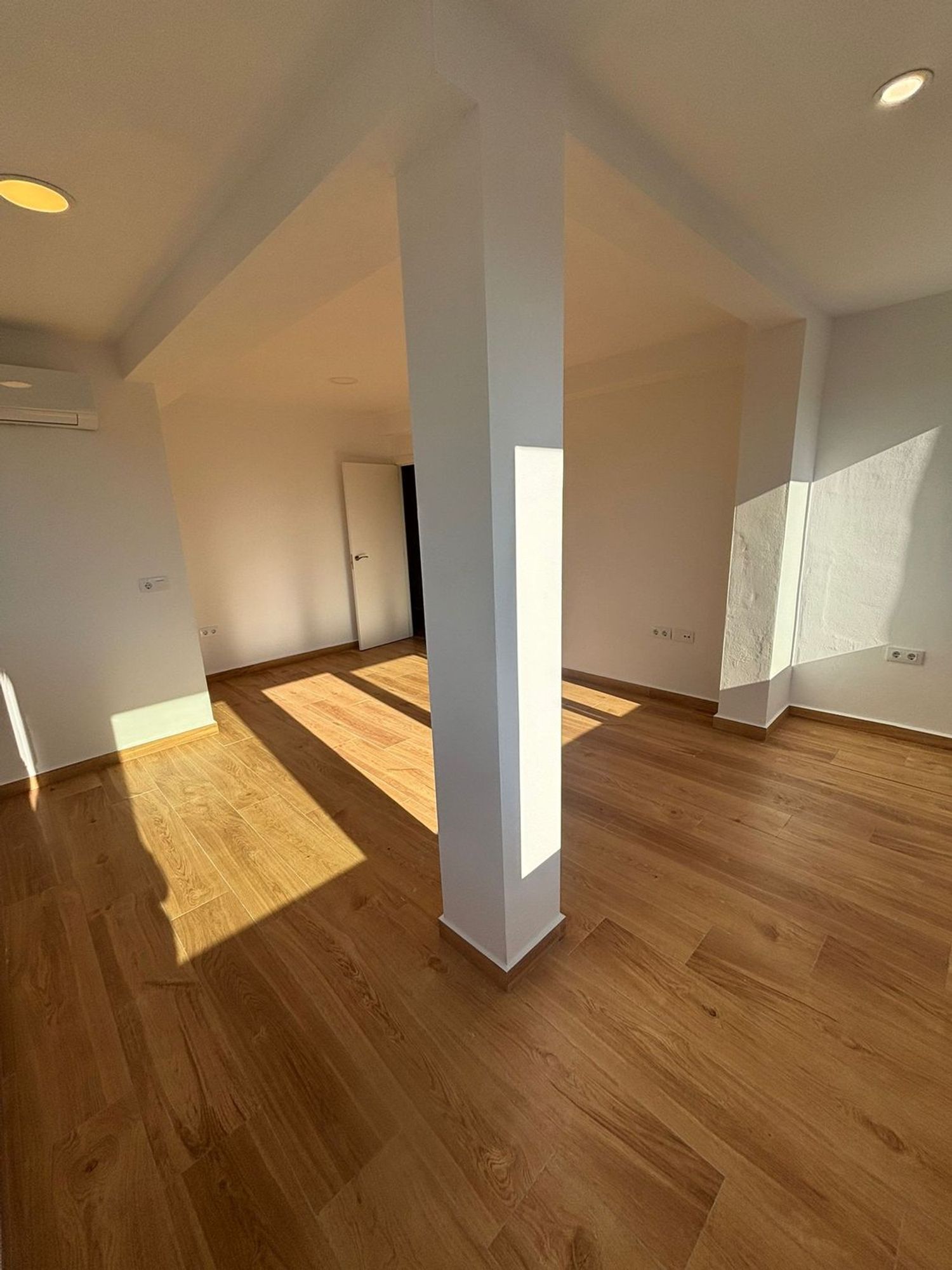 Piso en Urb. el fontanal Barrio Arroyo - Santa Justa - Foto 3