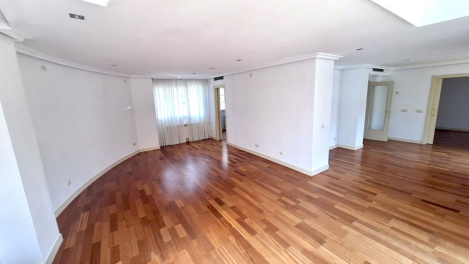 Chalet pareado en Avenida Bellas Artes, Zona norte - Foto 5