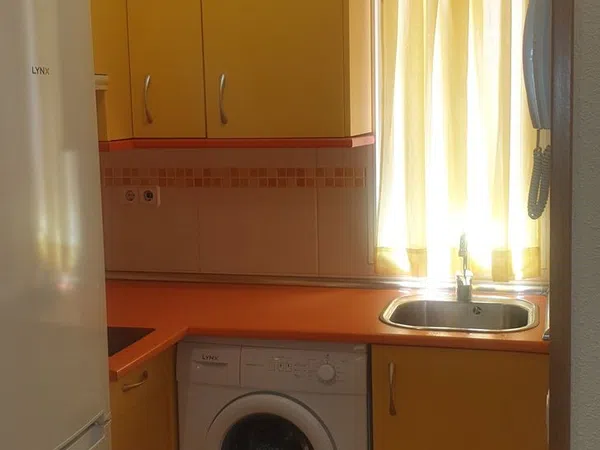 Piso en calle ávila, 10