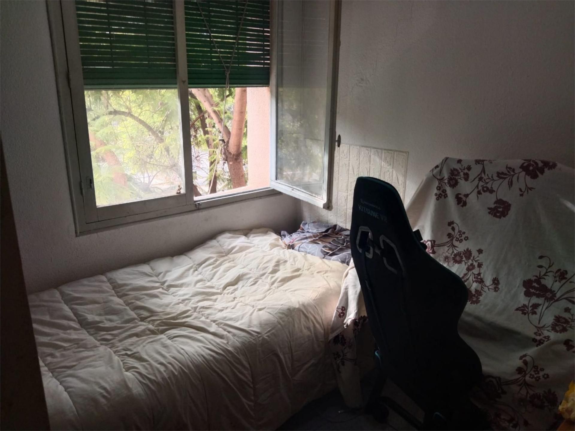 Piso en  Carrer Antonio Noguera 4 - Foto 3