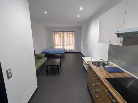 Estudio en Francisco aritio, 166