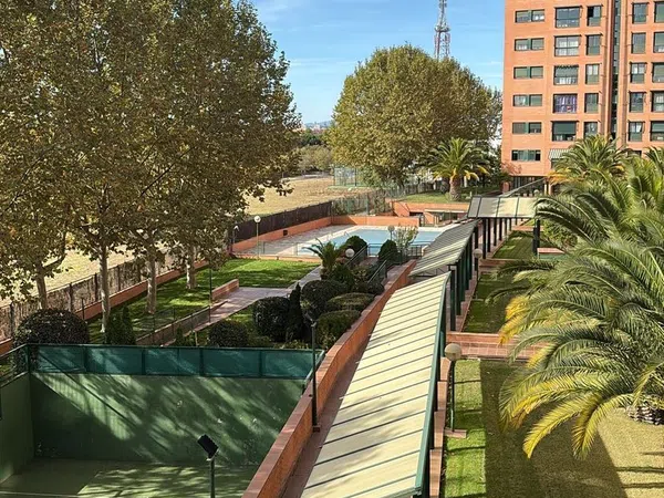 Piso en calle de Nicolás Salmerón, 26