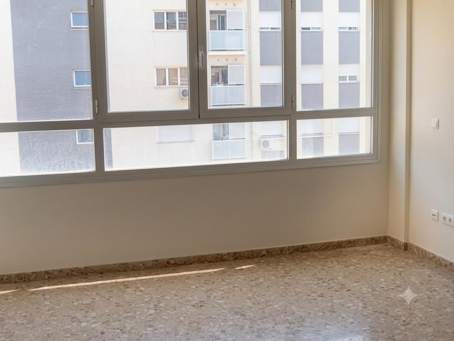 Piso en Plaza de José Mª. Giménez Fayos, Nou Benicalap - Foto 24