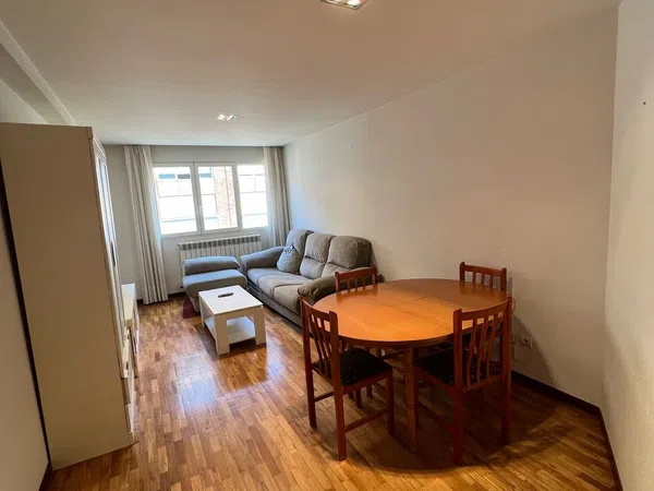 Piso en Calle Retogenes, 3, Santa Barbara-Barriada Yagüe, Santa Barbara-Barriada Yagüe - Foto 1