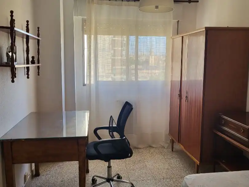 Piso en  Avenida Pablo Picasso 28 - Foto 22