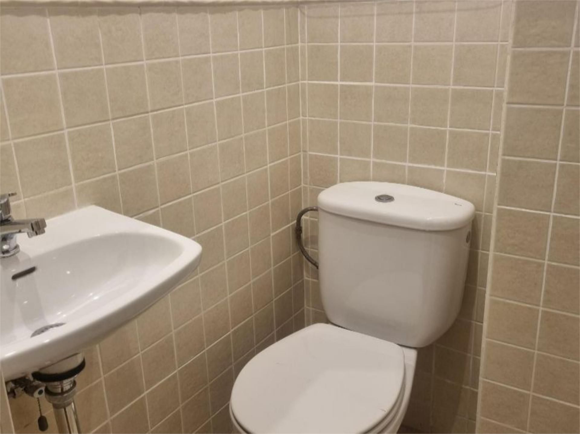 Piso en  Calle Pedro Pérez Fernández 27 - Foto 8