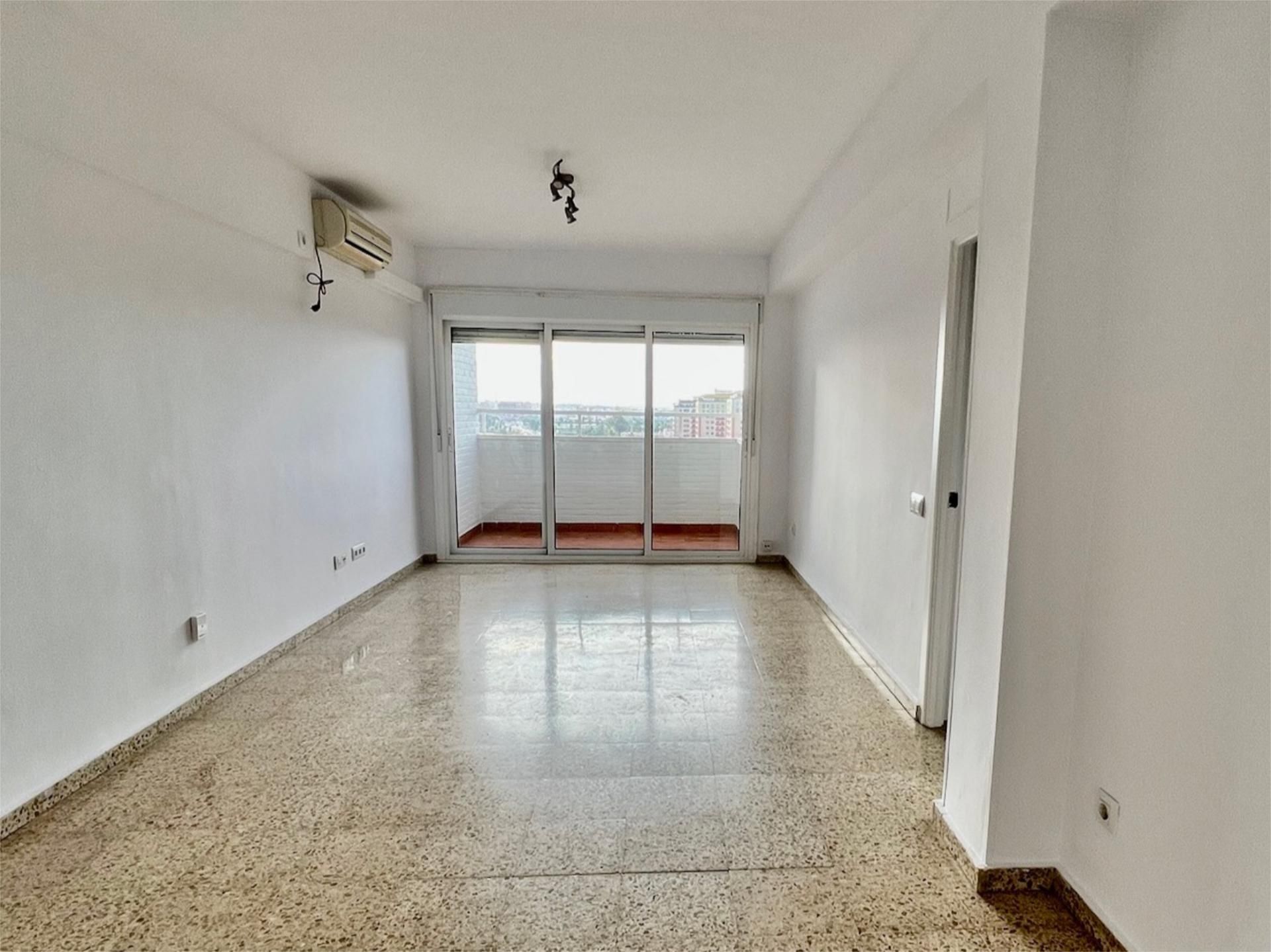 Piso en  Avenida de Jerez 29 - Foto 2