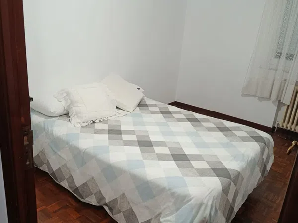 Piso en Avenida de A Coruña - Paradai - Foto 5