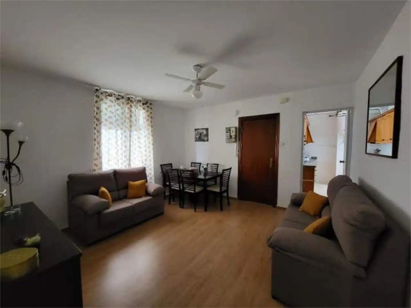 Piso en Ciudad Jardín - Foto 1