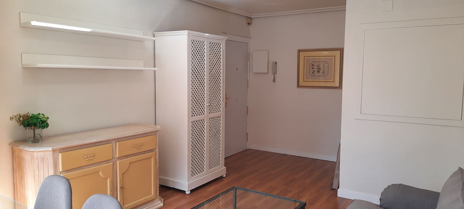 Piso en calle de la Infanta Mercedes, 62 - Foto 7