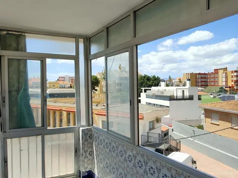 Piso en calle Núñez Vela, 8