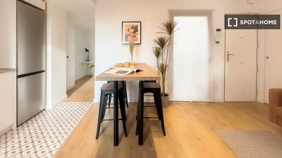 Piso en  Barcelona Capital - Foto 4