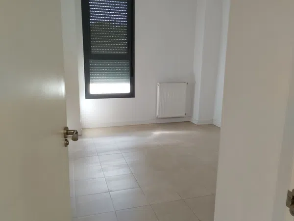 Piso en Primera Fase - Nuevo Tres Cantos - Foto 6