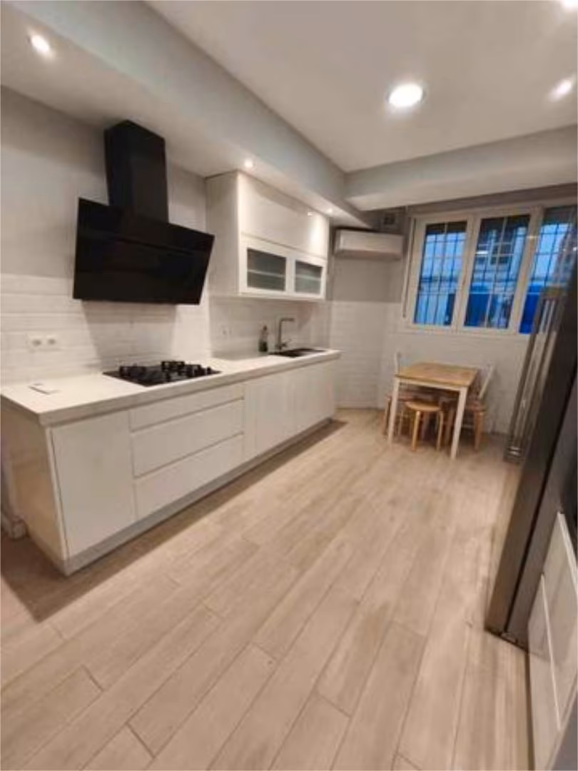 Piso en Nervión - Foto 5