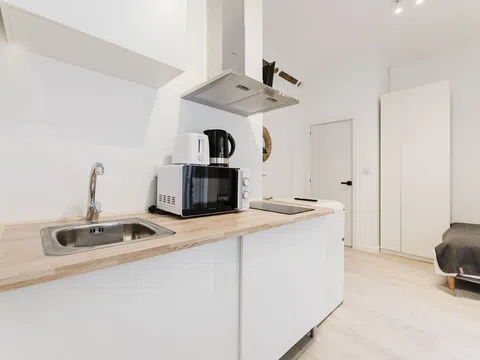 Estudio en calle d' Antonio Ponz, 9 - Foto 4