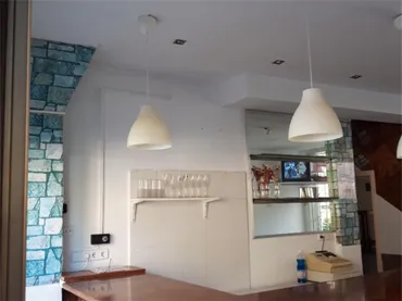 Local comercial en calle Carrer Malgrat 1 - Foto 1